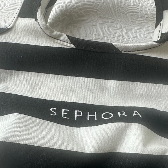 Sephora Monochrome Striped Cosmetic Bag - Picture 2 of 8